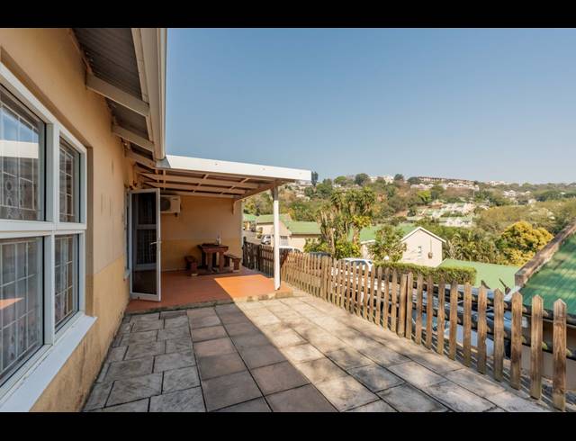 3 BEDROOM TOWNHOUSE FOR SALE IN SHERWOOD